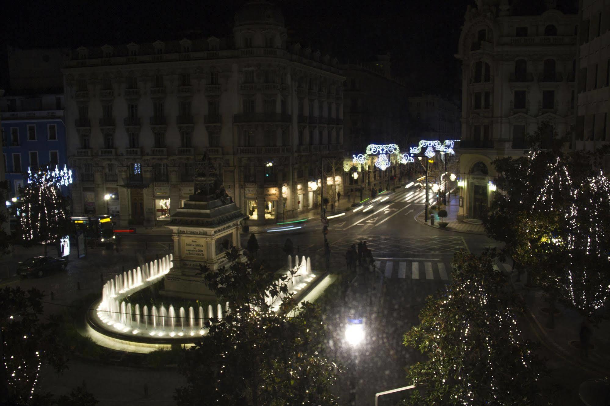 Hotel Colon Centro Гранада Экстерьер фото